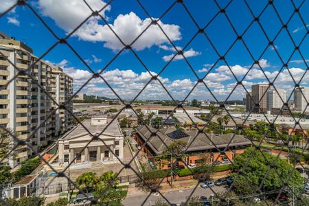 Apartamento à venda com 90m², 2 quartos e 2 vagas Apartamento à venda com 90m², 2 quartos e 2 vagasVista da Suíte