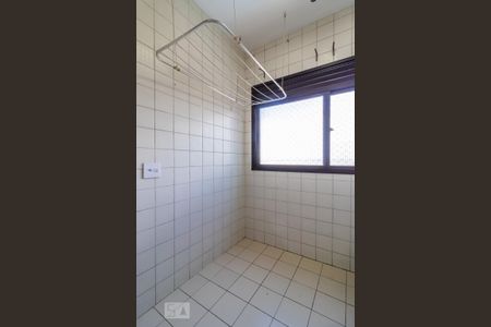 Apartamento à venda com 90m², 2 quartos e 2 vagas Apartamento à venda com 90m², 2 quartos e 2 vagasÁrea de Serviço