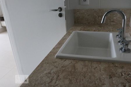 Apartamento à venda com 40m², 1 quarto e 1 vagaBanheiro