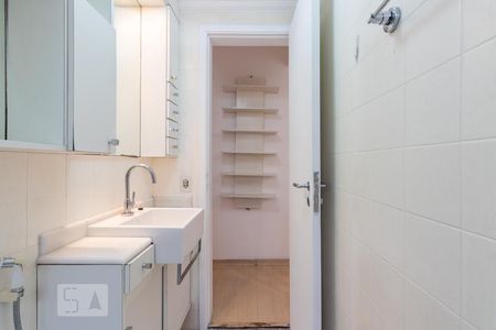 Apartamento à venda com 37m², 1 quarto e 1 vagaBanheiro