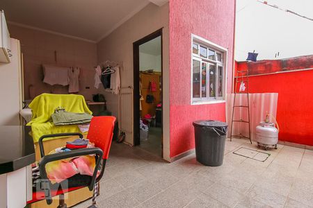 Casa à venda com 140m², 4 quartos e 2 vagasÁrea de Serviço