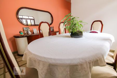 Sala de Jantar de casa à venda com 4 quartos, 140m² em Cupecê, São Paulo