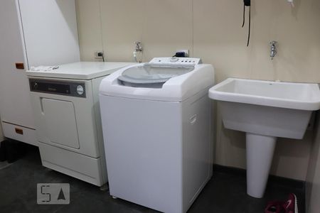 Apartamento à venda com 230m², 3 quartos e 3 vagasÁrea de Serviço