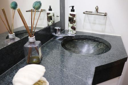 Apartamento à venda com 230m², 3 quartos e 3 vagasLavabo 1