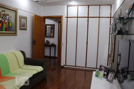 Apartamento à venda com 230m², 3 quartos e 3 vagasDormitório 1