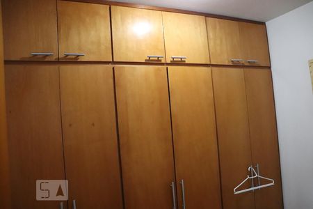 Apartamento à venda com 230m², 3 quartos e 3 vagasQuarto de Serviço