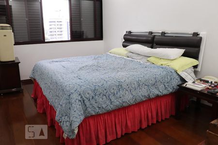 Apartamento à venda com 230m², 3 quartos e 3 vagasSuíte