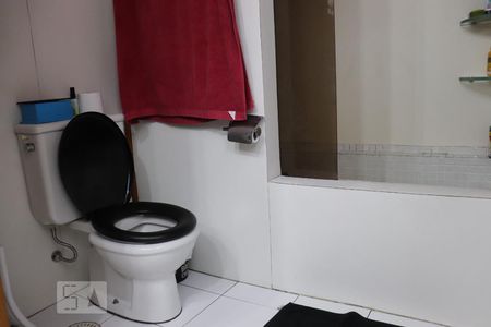 Apartamento à venda com 230m², 3 quartos e 3 vagasBanheiro Social