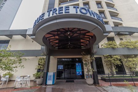 Studio para alugar com 28m², 1 quarto e 1 vaga Studio para alugar com 28m², 1 quarto e 1 vagaFachada