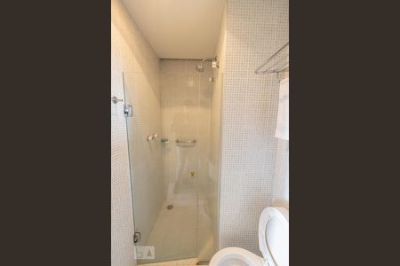 Studio para alugar com 28m², 1 quarto e 1 vaga Studio para alugar com 28m², 1 quarto e 1 vagaBanheiro Social