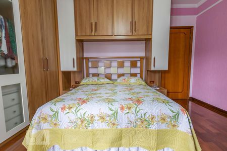 Casa à venda com 195m², 3 quartos e 3 vagasSuíte 1