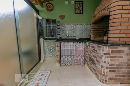 Casa à venda com 195m², 3 quartos e 3 vagasChurrasqueira