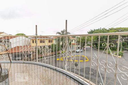 Casa à venda com 195m², 3 quartos e 3 vagasSuíte 1