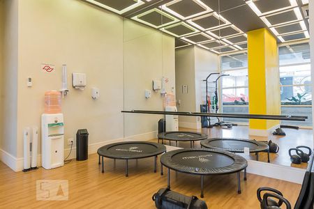 Studio para alugar com 50m², 1 quarto e 1 vaga Studio para alugar com 50m², 1 quarto e 1 vagaÁrea Comum - Academia