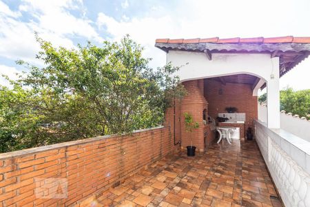 Casa à venda com 282m², 3 quartos e 4 vagasÁrea Externa