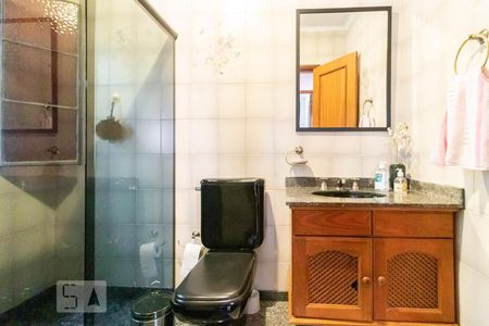 Casa à venda com 282m², 3 quartos e 4 vagasBanheiro 3