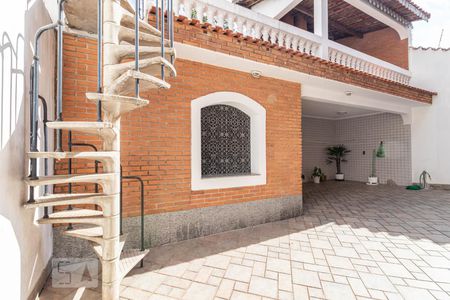 Casa à venda com 282m², 3 quartos e 4 vagasÁrea Externa