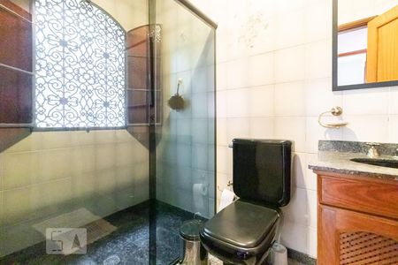 Casa à venda com 282m², 3 quartos e 4 vagasBanheiro 3