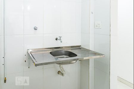 Cozinha de kitnet/studio para alugar com 1 quarto, 26m² em Consolação, São Paulo