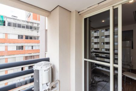 Varanda de apartamento à venda com 2 quartos, 75m² em Moema, São Paulo