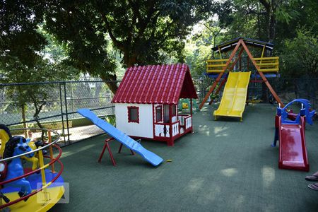 Apartamento à venda com 84m², 3 quartos e 1 vagaÁrea Comum - Playground