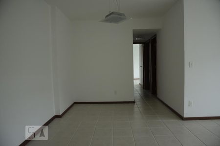 Sala de apartamento à venda com 3 quartos, 84m² em Pechincha, Rio de Janeiro