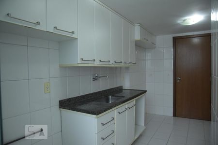 Apartamento à venda com 84m², 3 quartos e 1 vagaCozinha