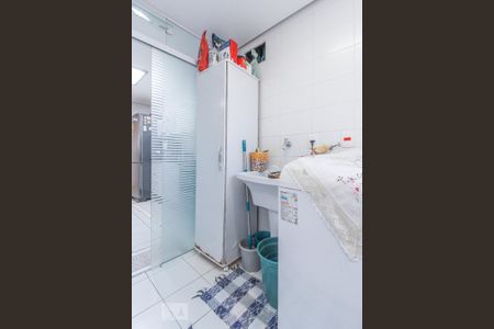 Apartamento à venda com 118m², 3 quartos e 2 vagas Apartamento à venda com 118m², 3 quartos e 2 vagasLavanderia
