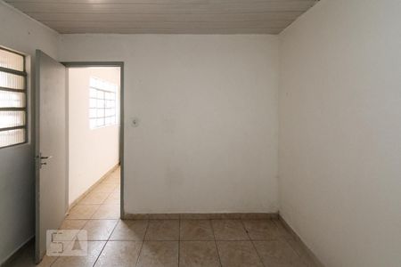 Casa à venda com 200m², 4 quartos e 2 vagasQuarto da casa 02