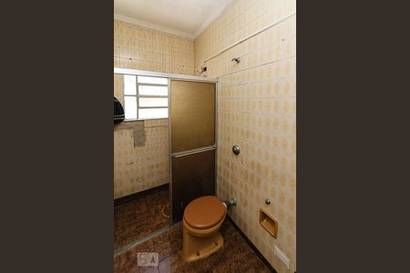 Casa à venda com 200m², 4 quartos e 2 vagasBanheiro da Casa 02