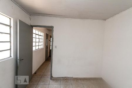 Casa à venda com 200m², 4 quartos e 2 vagasQuarto da casa 02