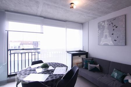 Studio à venda com 29m², 1 quarto e 1 vagaVaranda