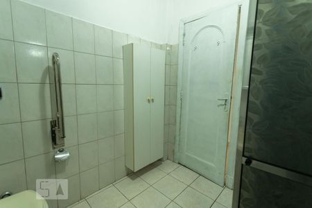 Apartamento à venda com 128m², 3 quartos e sem vagaBanheiro