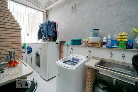 Casa à venda com 300m², 6 quartos e 4 vagasÁrea de serviço