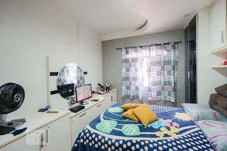 Casa à venda com 300m², 6 quartos e 4 vagasQuarto suíte 03