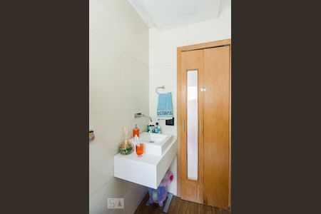 Apartamento à venda com 64m², 2 quartos e 1 vagaBanheiro