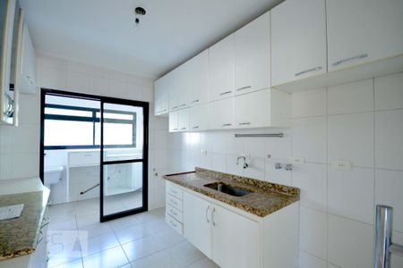 Apartamento à venda com 95m², 3 quartos e 2 vagas Apartamento à venda com 95m², 3 quartos e 2 vagasCozinha