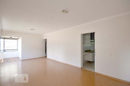 Apartamento à venda com 95m², 3 quartos e 2 vagas Apartamento à venda com 95m², 3 quartos e 2 vagasSala