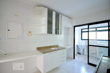 Apartamento à venda com 95m², 3 quartos e 2 vagas Apartamento à venda com 95m², 3 quartos e 2 vagasCozinha