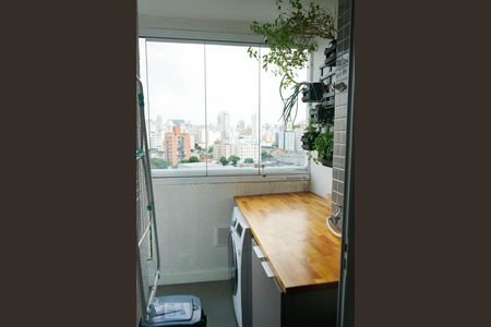 Apartamento à venda com 40m², 2 quartos e 1 vagaÁrea de Serviço