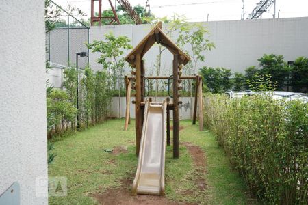 Apartamento à venda com 40m², 2 quartos e 1 vagaÁrea Comum - Playground