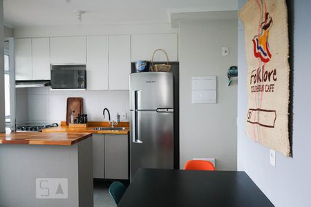 Sala/Cozinha de apartamento à venda com 2 quartos, 40m² em Barra Funda, São Paulo