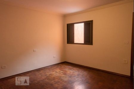 Casa para alugar com 75m², 2 quartos e 2 vagasQuarto 2 - Suíte