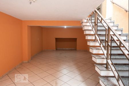 Casa para alugar com 75m², 2 quartos e 2 vagasGaragem