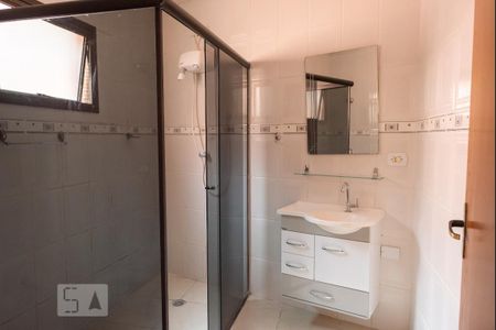 Casa para alugar com 75m², 2 quartos e 2 vagasBanheiro 1