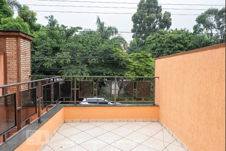 Casa para alugar com 75m², 2 quartos e 2 vagasTerraço