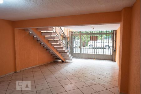 Casa para alugar com 75m², 2 quartos e 2 vagasGaragem