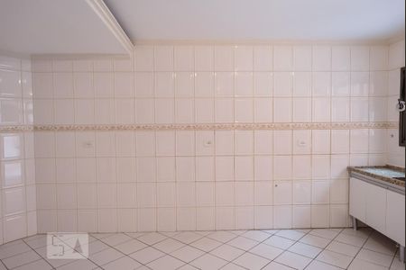 Casa para alugar com 75m², 2 quartos e 2 vagasCozinha