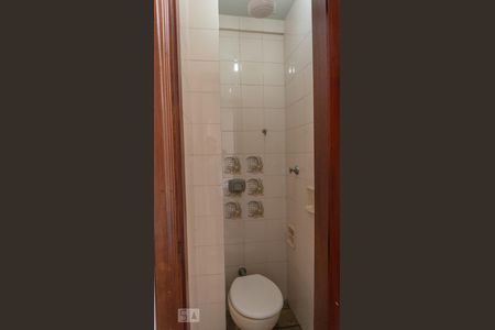 Apartamento à venda com 70m², 2 quartos e sem vagaBanheiro de Serviço