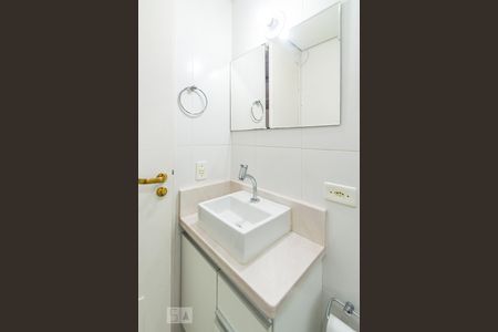 Apartamento para alugar com 35m², 1 quarto e 1 vaga Apartamento para alugar com 35m², 1 quarto e 1 vagaBanheiro